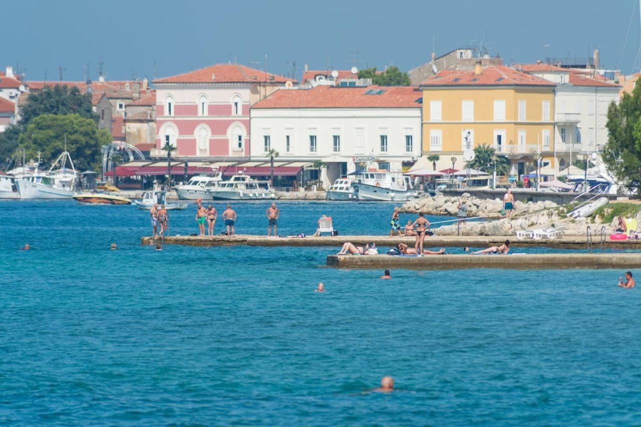 Apartment Gaby With Balcony Porec Exterior photo